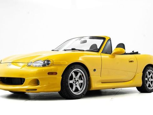 Used 2002 MAZDA MX-5 Miata SE image 8