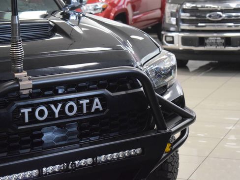 Used 2019 Toyota Tacoma TRD Pro w/ Desert Air Intake Package image 6