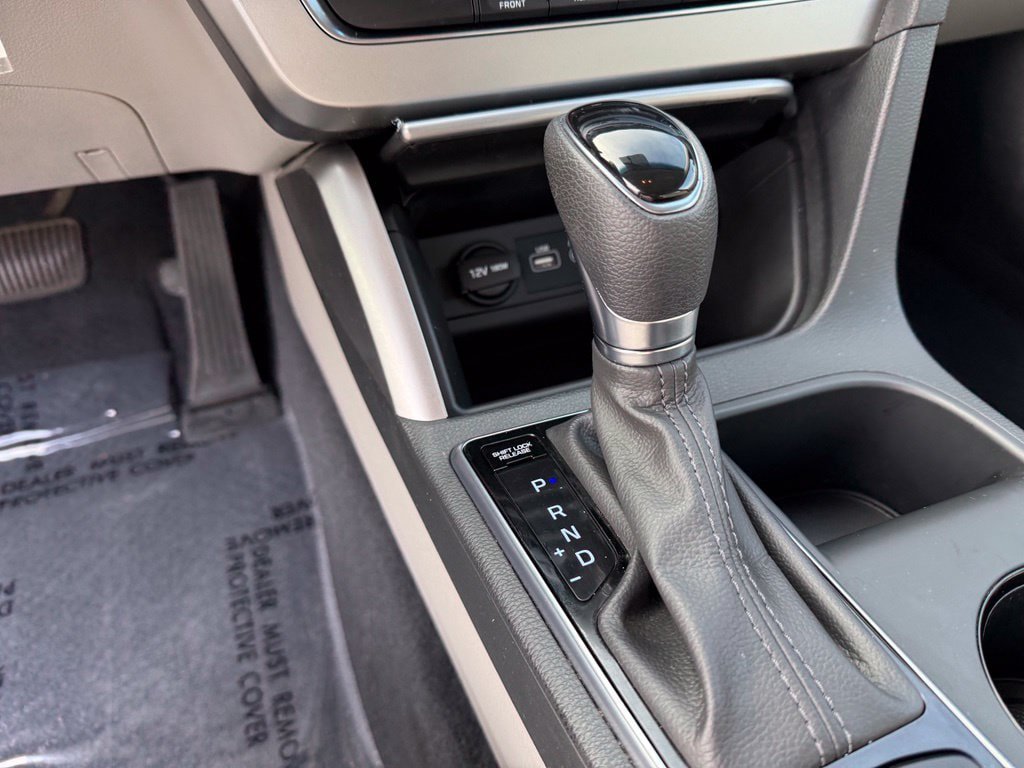 Used 2015 Hyundai Sonata SE FWD image 13