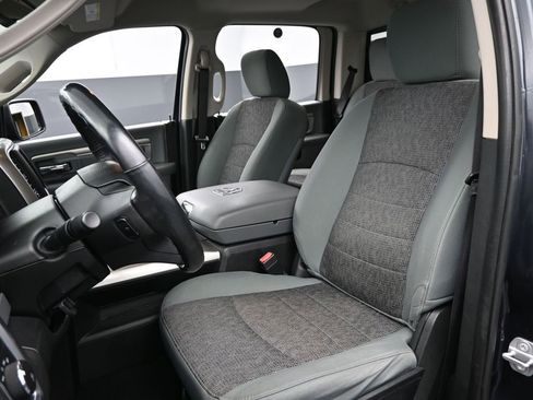 Used 2018 RAM 1500 Big Horn image 24