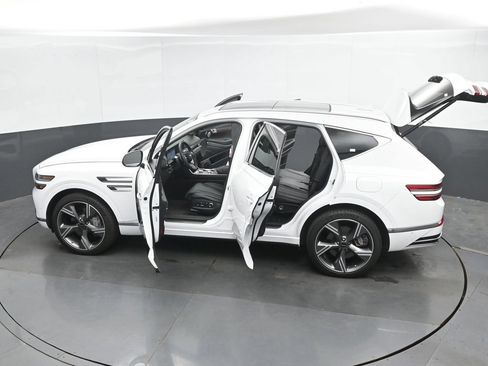 Used 2025 Genesis GV80 2.5T Prestige AWD/4WD image 52