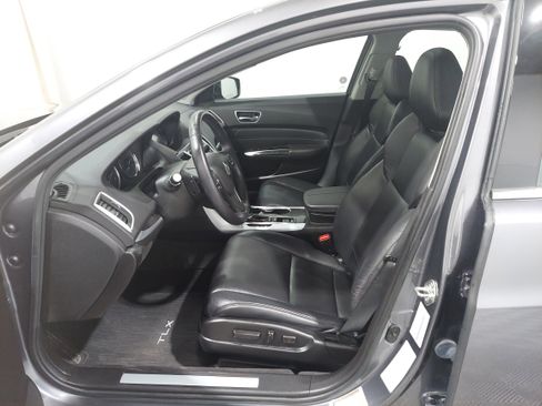 Used 2019 Acura TLX w/ Technology Package image 15