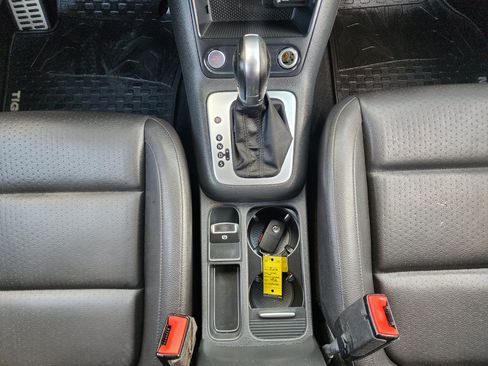 Used 2016 Volkswagen Tiguan R-Line FWD image 35