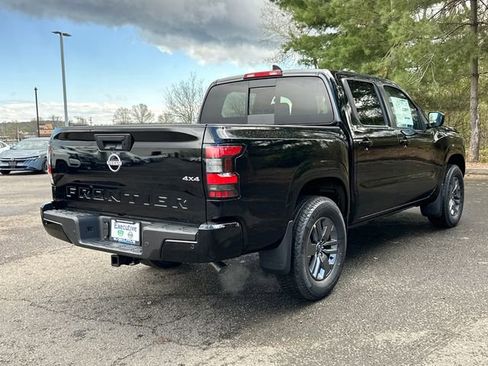 New 2026 Nissan Frontier SV w/ SV Convenience Package AWD/4WD image 2