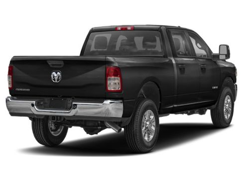 Used 2024 RAM 2500 Big Horn w/ Sport Appearance Package AWD/4WD image 4