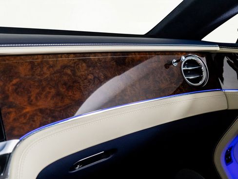 Used 2023 Bentley Continental GT Mulliner image 38