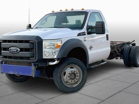 Used 2015 Ford F550 XL 4WD Reg Cab 141 WB 60 CA image 2