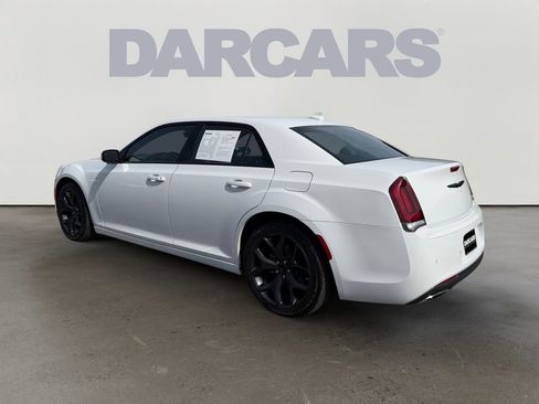Used 2022 Chrysler 300 S RWD image 5
