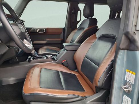 Used 2022 Ford Bronco Outer Banks w/ Sasquatch Package image 26