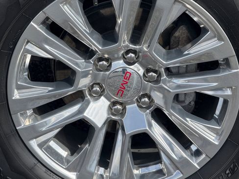 Used 2025 GMC Sierra 1500 Denali AWD/4WD image 45