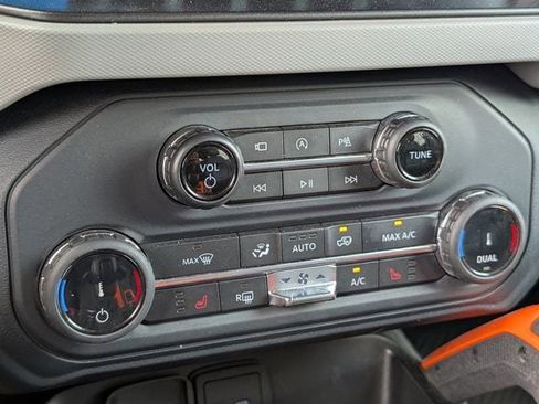 Used 2022 Ford Bronco Badlands AWD/4WD image 18