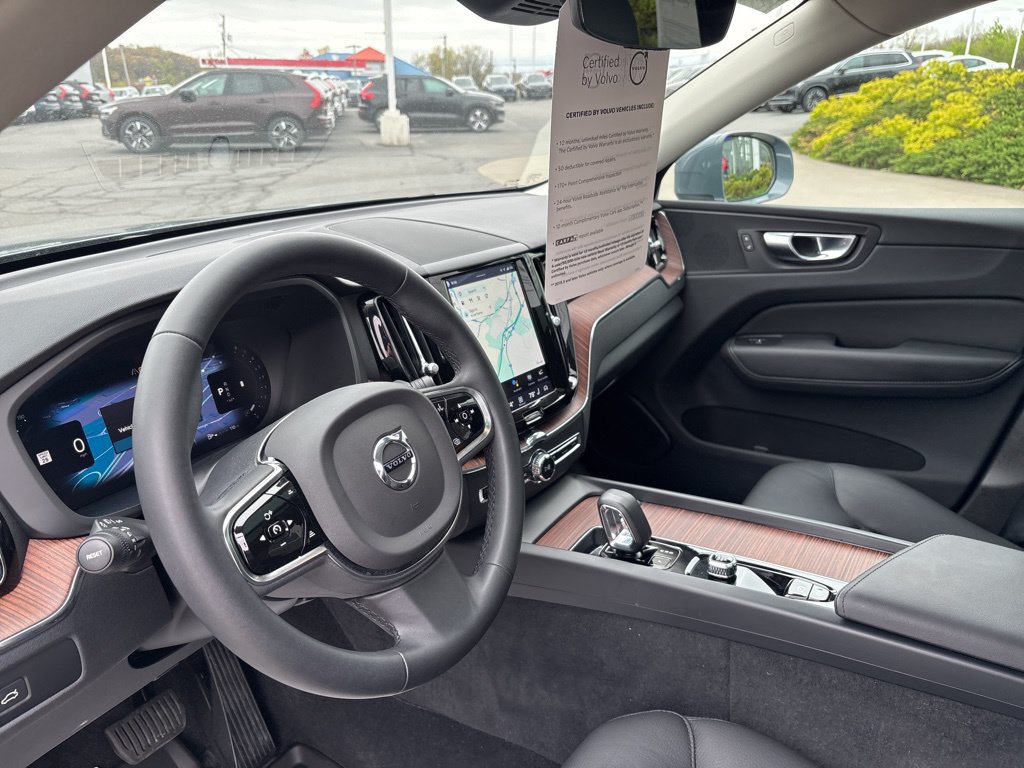 Certified 2023 Volvo XC60 B5 Plus w/ Climate Package AWD/4WD image 18
