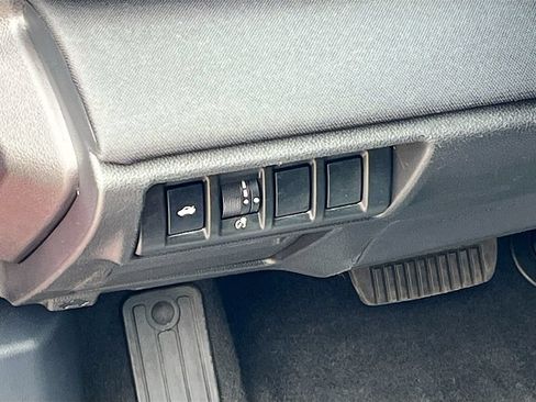 Used 2023 Subaru Legacy Premium AWD/4WD image 10