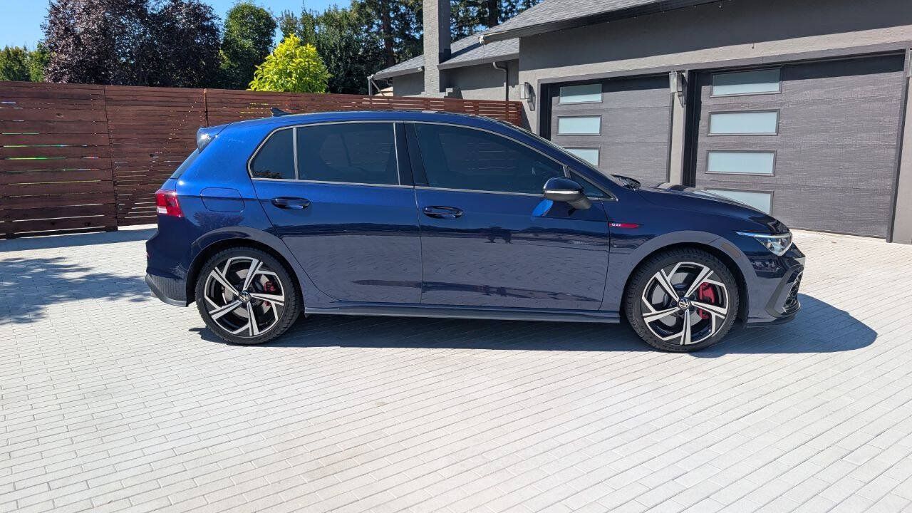 Used 2024 Volkswagen GTI SE FWD image 2