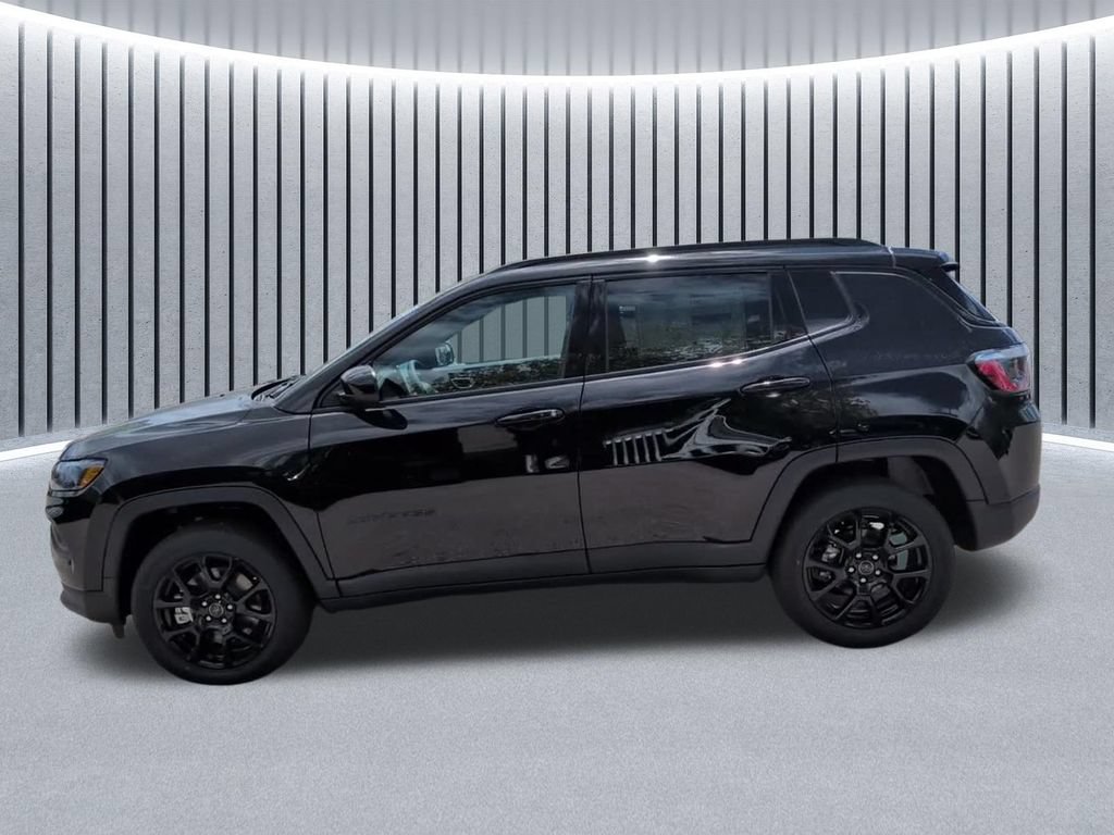 New 2026 Jeep Compass Latitude AWD/4WD image 8