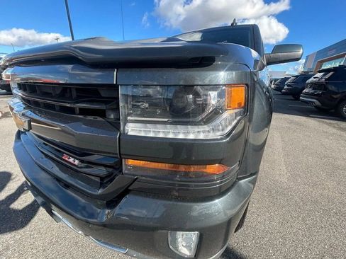 Used 2018 Chevrolet Silverado 1500 LT w/ All Star Edition AWD/4WD image 23