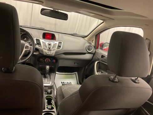 Used 2011 Ford Fiesta SES w/ 301A Rapid Spec Order Code image 27