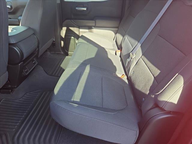 Used 2021 Chevrolet Silverado 1500 Custom Trail Boss w/ LPO, Dark Essentials Package AWD/4WD image 17