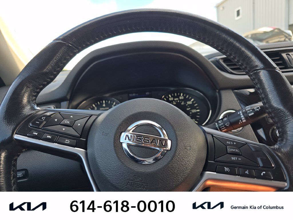 Used 2019 Nissan Rogue SV AWD/4WD image 21