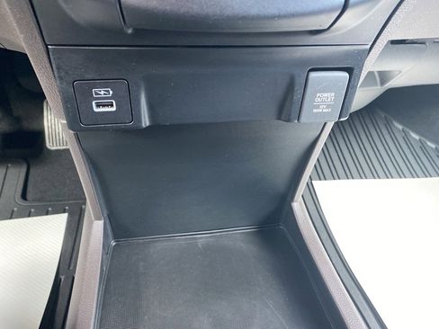 Used 2023 Honda Odyssey EX-L image 38