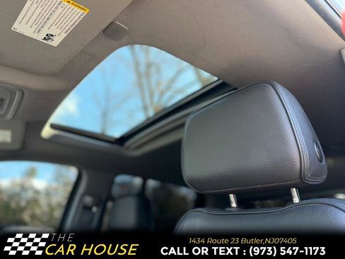 Used 2024 GMC Sierra 2500 Denali w/ Denali Reserve Package image 17