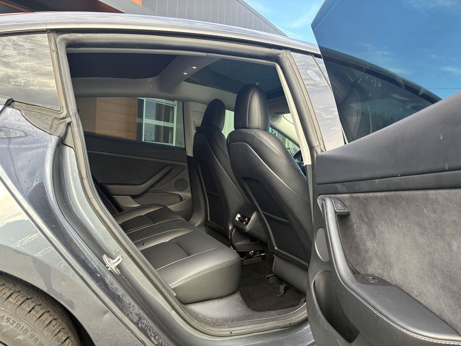 Used 2023 Tesla Model 3 Standard Range RWD image 11