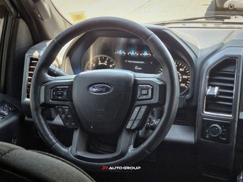 Used 2015 Ford F150 XLT w/ Equipment Group 302A Luxury AWD/4WD image 12
