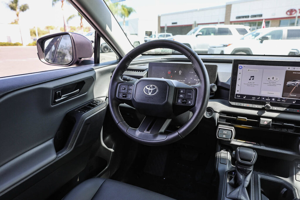 Certified 2026 Toyota RAV4 XLE Premium AWD/4WD image 5