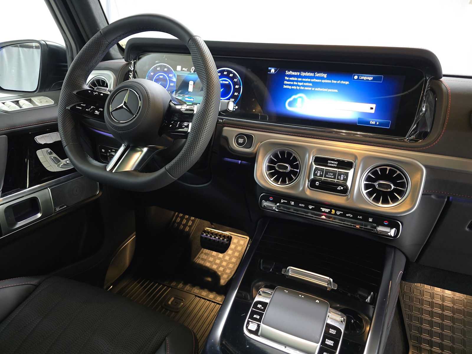 New 2027 Mercedes-Benz G 580 e image 11