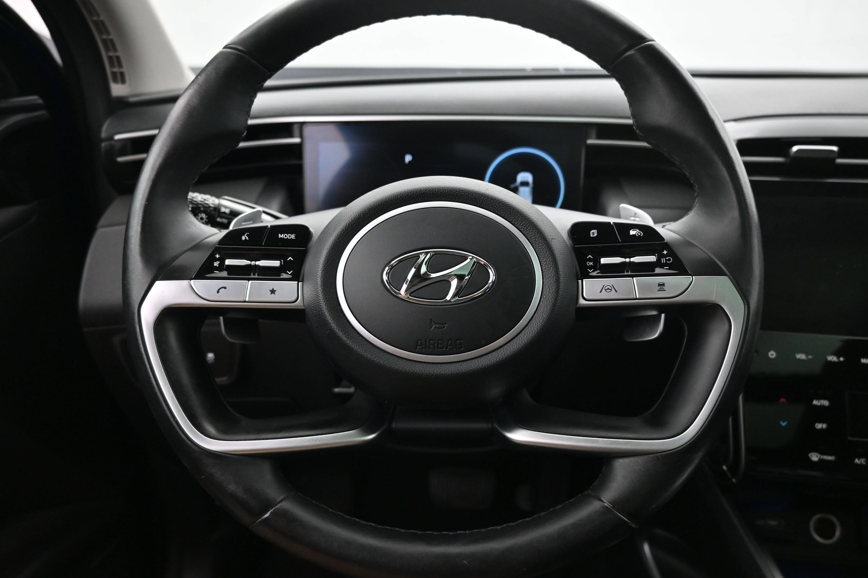 Used 2023 Hyundai Tucson Limited AWD/4WD image 14