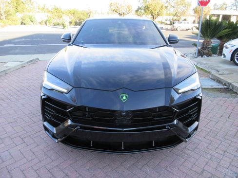 Used 2022 Lamborghini Urus image 82