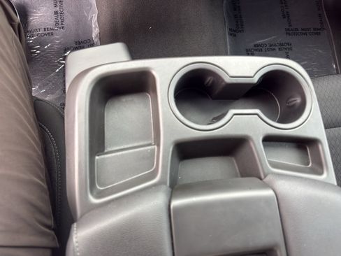 Used 2023 Chevrolet Silverado 1500 Custom AWD/4WD image 19