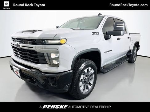 Used 2024 Chevrolet Silverado 2500 Custom w/ Custom Value Package AWD/4WD image 1