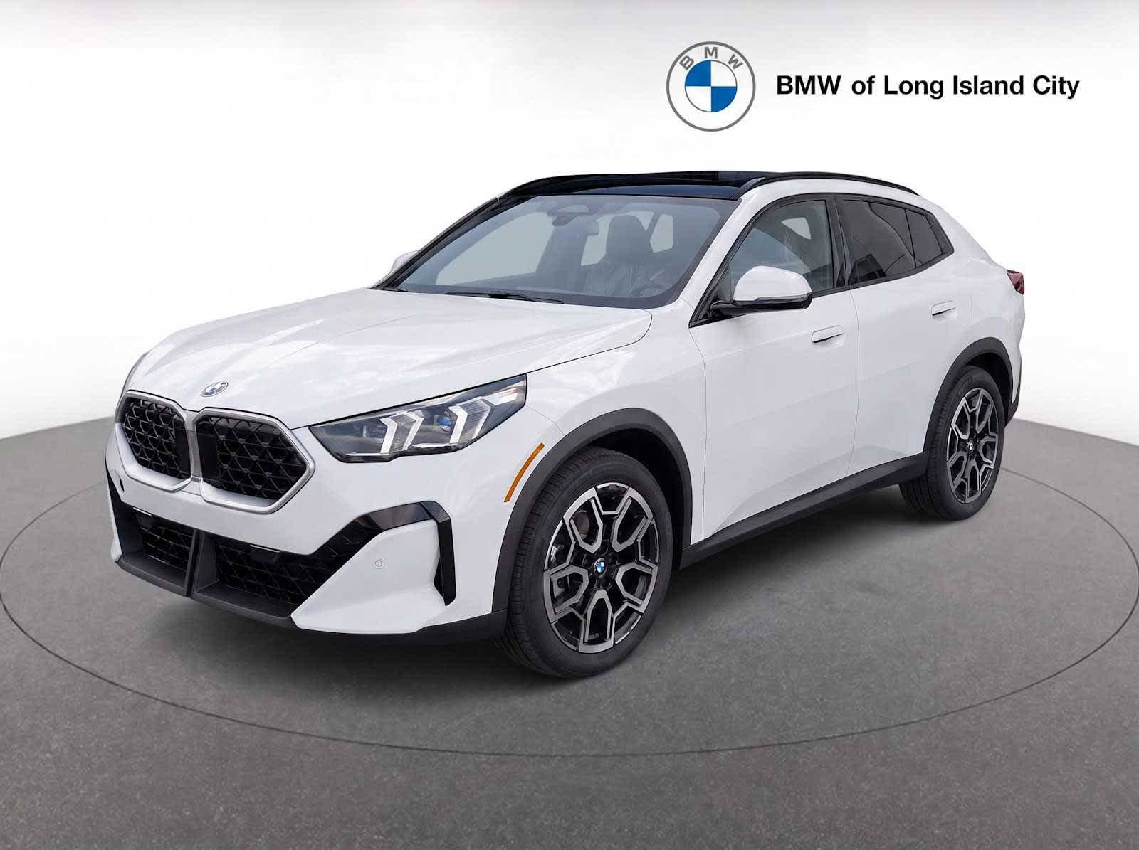 New 2026 BMW X2 xDrive28i w/ Convenience Package AWD/4WD image 3