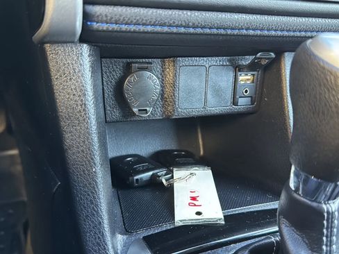 Used 2019 Toyota Corolla SE w/ SE Premium Package image 19