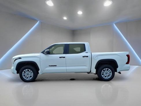 Certified 2026 Toyota Tundra SR5 AWD/4WD image 26
