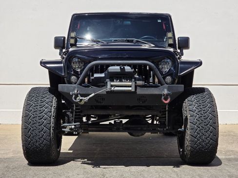 Used 2011 Jeep Wrangler 70th Anniversary w/ Connectivity Group image 7