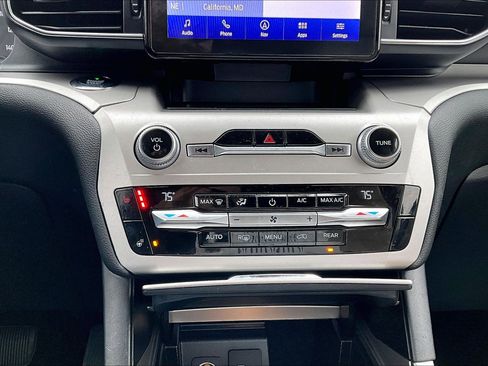 Certified 2020 Ford Explorer XLT w/ Equipment Group 202A image 16