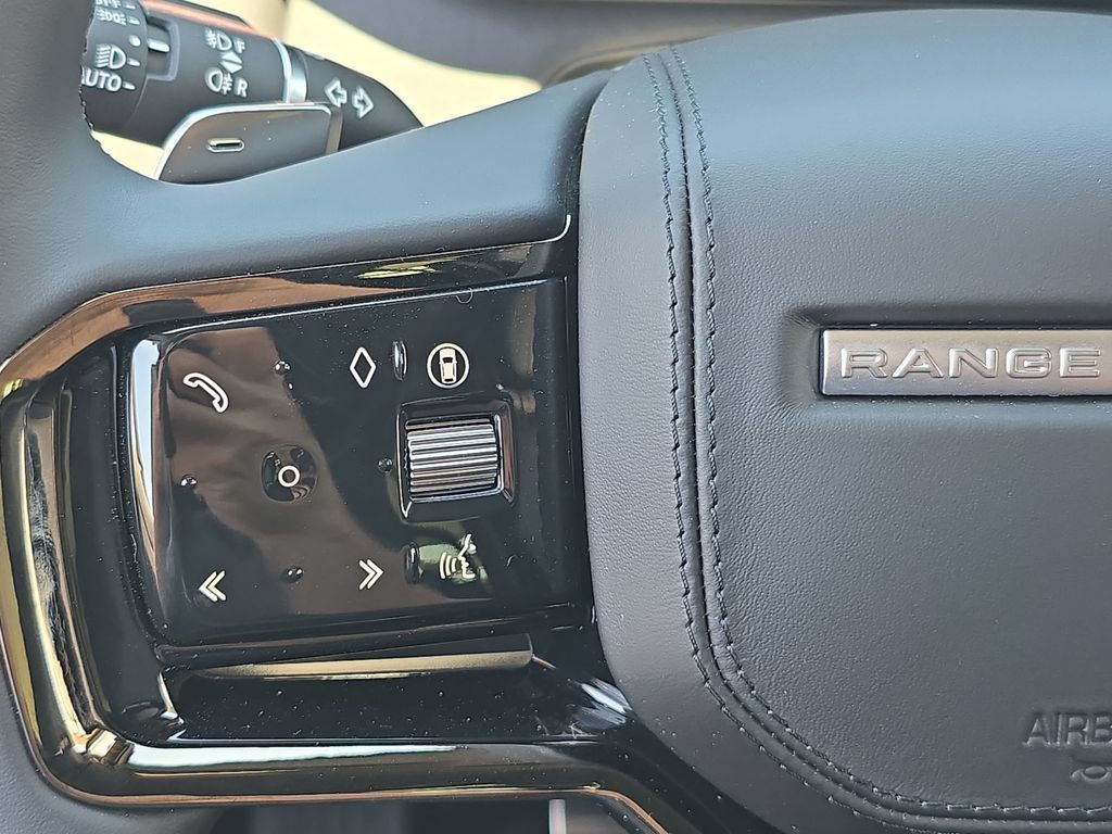 New 2026 Land Rover Range Rover Sport Dynamic SE AWD/4WD image 19