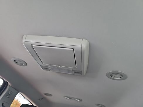 Used 2015 Chevrolet Traverse LT w/ Traveler's Package image 18