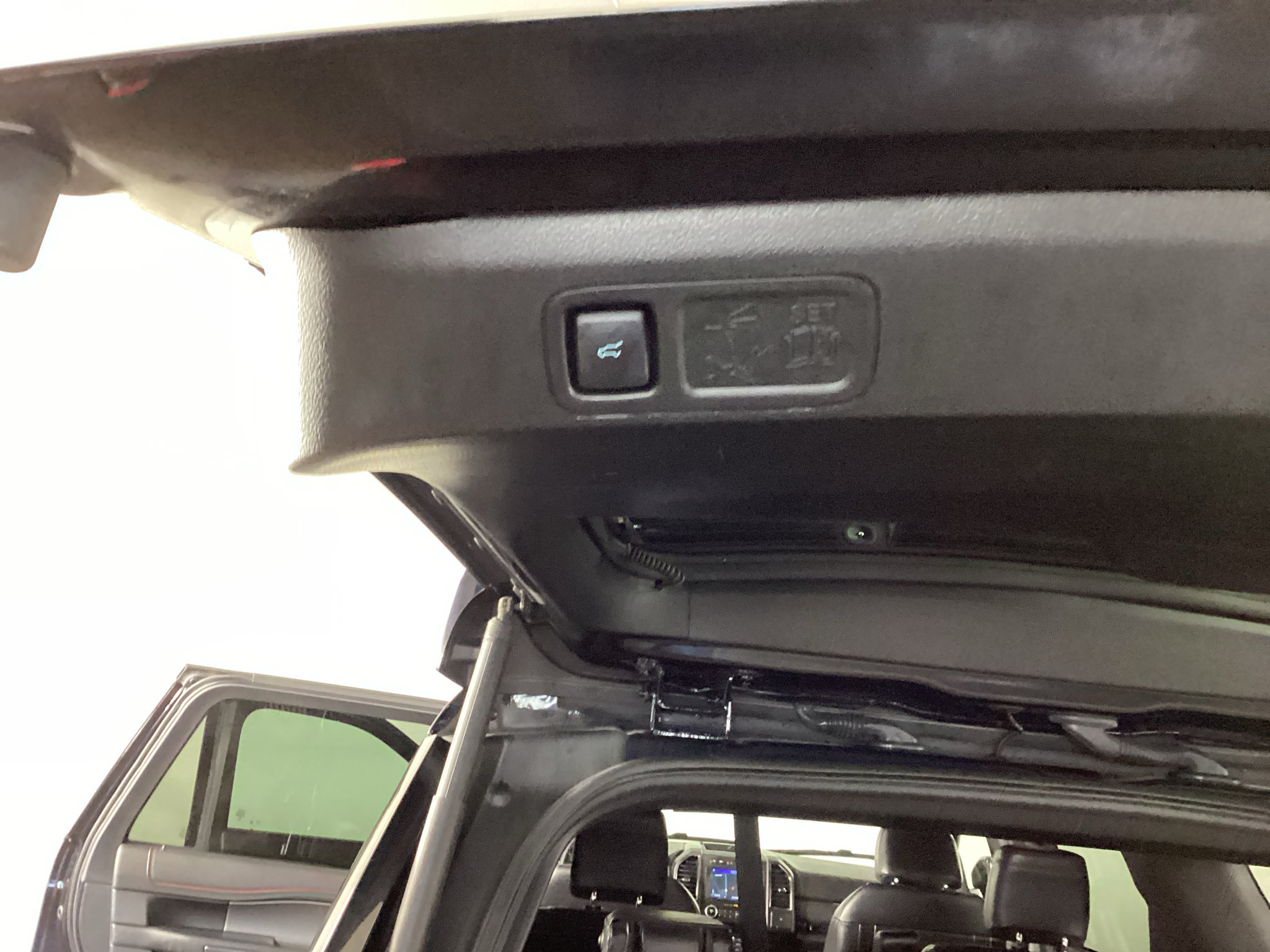 Used 2021 Ford Expedition Max Limited AWD/4WD image 34