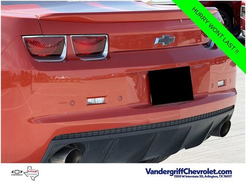 Used 2010 Chevrolet Camaro SS w/ RS Package RWD image 6