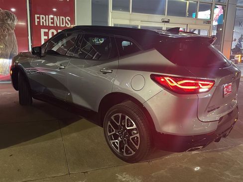 Used 2024 Chevrolet Blazer RS w/ Driver Confidence II Package image 6