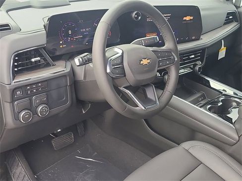 New 2026 Chevrolet Suburban LT w/ Comfort Package image 22