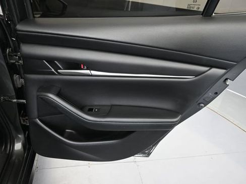 Used 2020 MAZDA MAZDA3 Sedan w/ Select Package FWD image 30