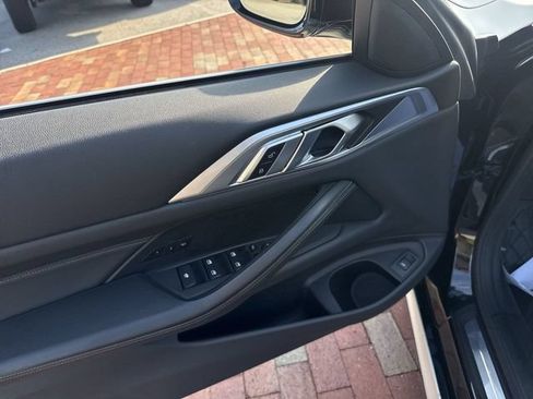 Used 2024 BMW 430i Convertible w/ Premium Package RWD image 13