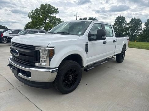 Used 2018 Ford F350 XL AWD/4WD image 1