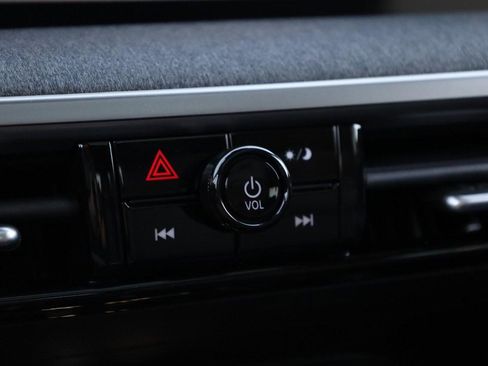 New 2026 Nissan Kicks SV w/ SV Premium Package image 15