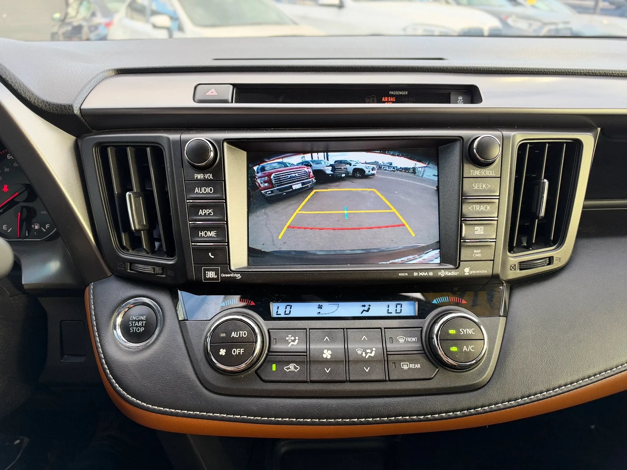 Used 2016 Toyota RAV4 SE AWD/4WD image 33