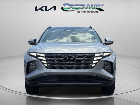 Used 2024 Hyundai Tucson Limited FWD image 3